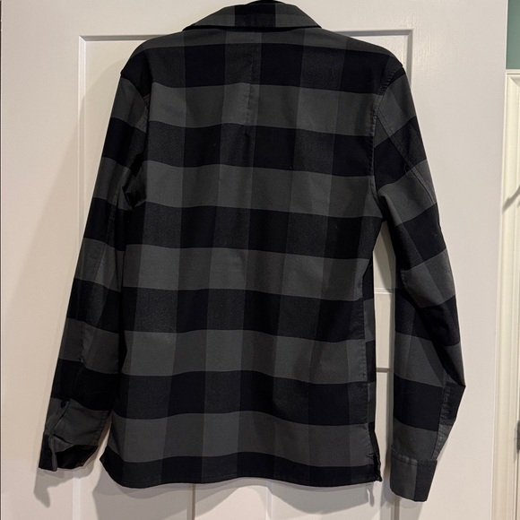 lululemon Black and Gray Plaid Men's Shirt - Picture 5 of 5
